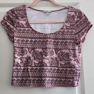 Women crop top